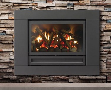 IS760 Gas Fireplace with Beach Log Set