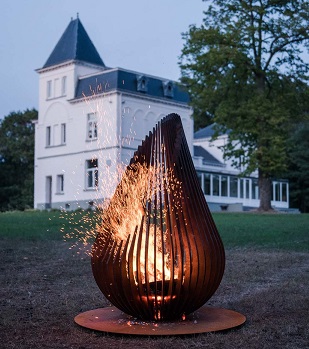 Glowbus Dewdrop L sculpture and firepit