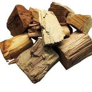 Hickory Wood Smoking Chunks